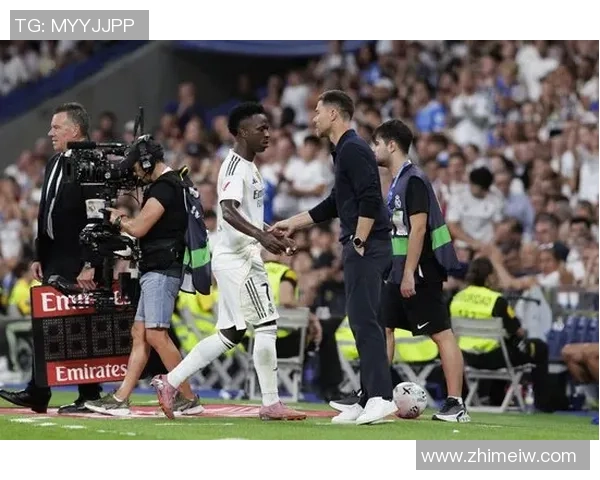 看完阿隆索对维尼修斯的运用，才理解这位新帅的铁腕有多么强硬